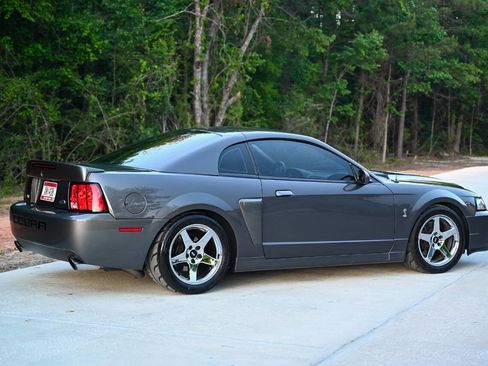Used 2003 Ford Mustang Cobra RWD image 32
