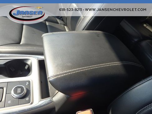 Used 2024 Ford Explorer XLT w/ Equipment Group 202A image 32