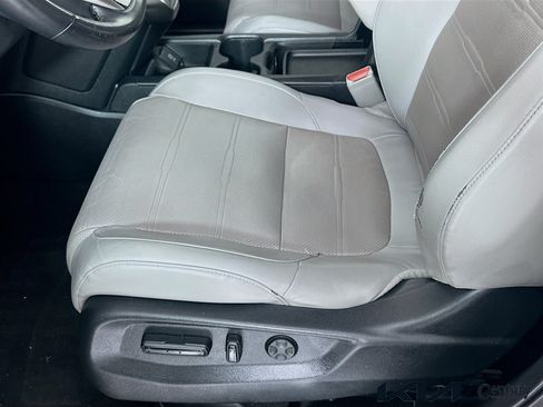 Used 2017 Honda CR-V EX-L image 18