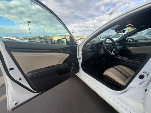 Used 2020 Honda Civic EX-L image 9