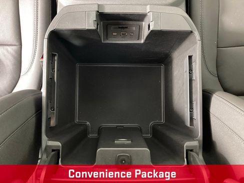 Used 2022 Chevrolet Silverado 1500 RST AWD/4WD image 12