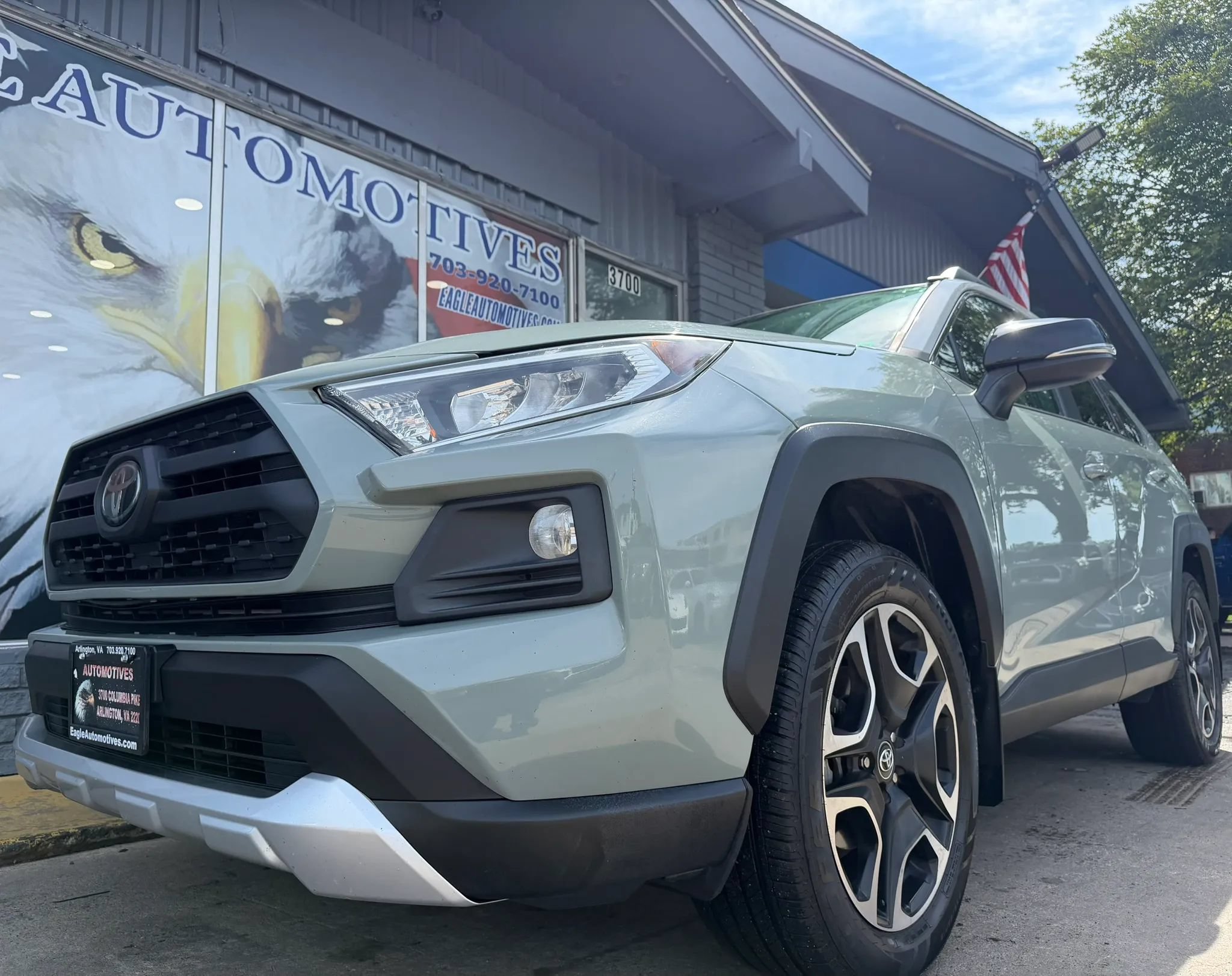 Used 2019 Toyota RAV4 Adventure w/ All Weather Liner Package AWD/4WD image 7