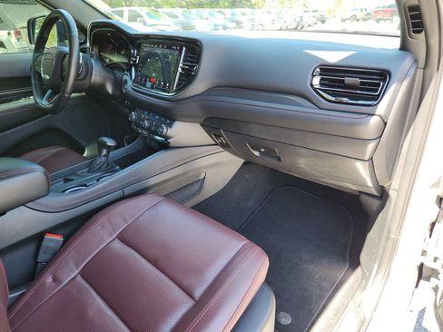 Used 2025 Dodge Durango GT image 10