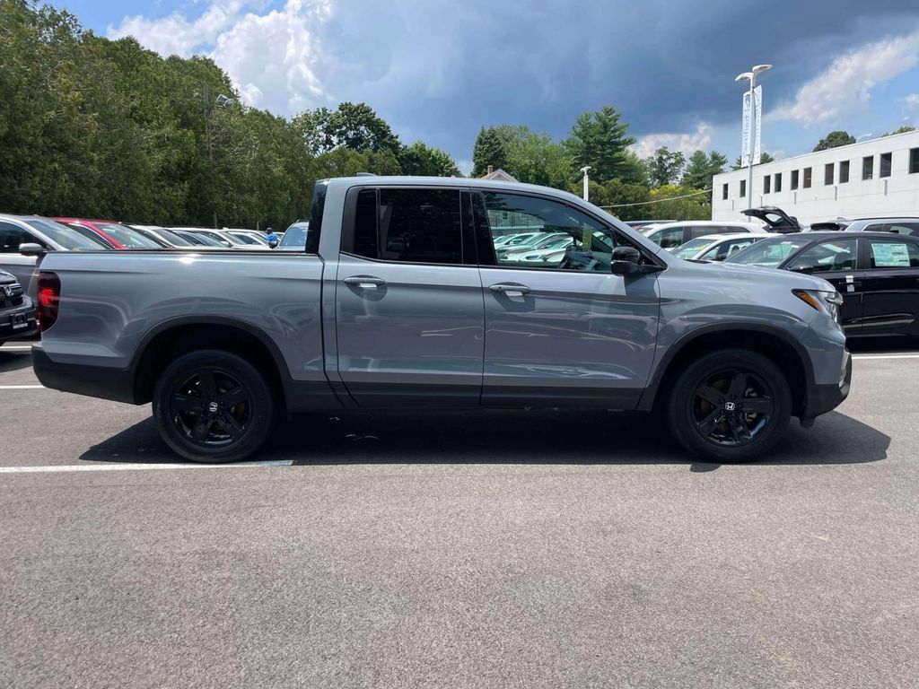 Certified 2023 Honda Ridgeline Black Edition image 4
