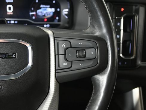 Used 2023 GMC Yukon Denali w/ Advanced Technology Package AWD/4WD image 38