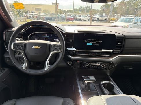 Used 2025 Chevrolet Silverado 1500 LT w/ All Star Edition Plus image 22