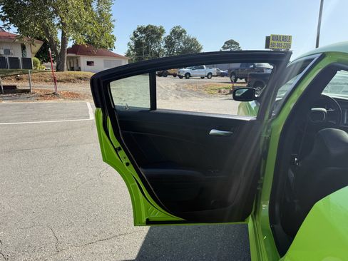 Used 2023 Dodge Charger R/T w/ Daytona Edition Group RWD image 30