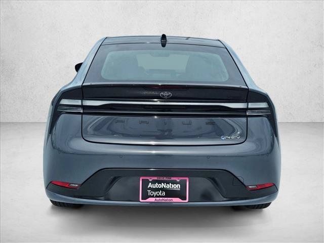 New 2026 Toyota Prius Plug-In Hybrid FWD image 8