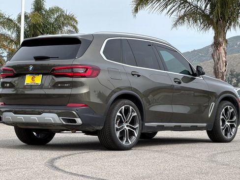 Used 2022 BMW X5 xDrive40i w/ Executive Package image 3