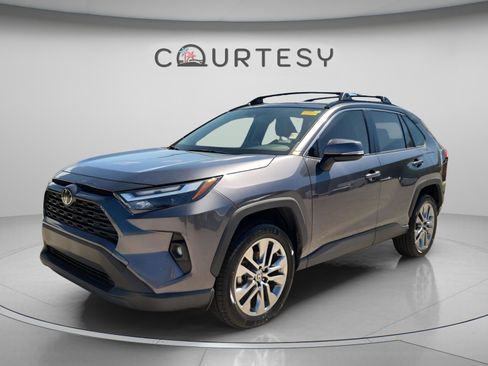 Used 2023 Toyota RAV4 XLE Premium FWD image 1
