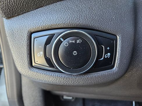 Used 2018 Ford Transit Connect XL image 51