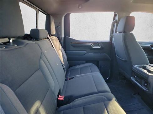 Used 2022 Chevrolet Silverado 1500 RST w/ Convenience Package II image 17