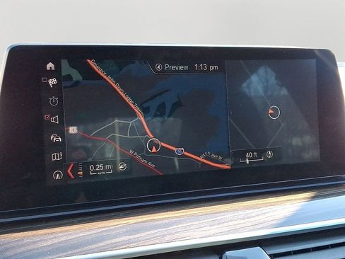 Used 2019 BMW 530i xDrive image 18