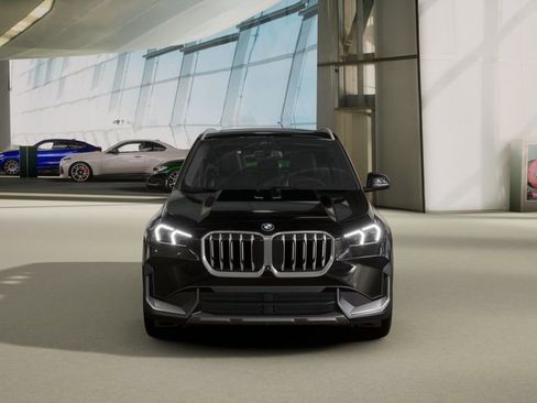 New 2026 BMW X1 xDrive28i w/ Convenience Package image 3