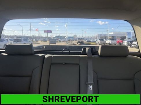 Used 2014 GMC Sierra 1500 SLT w/ SLT Crew Cab Value Package image 9