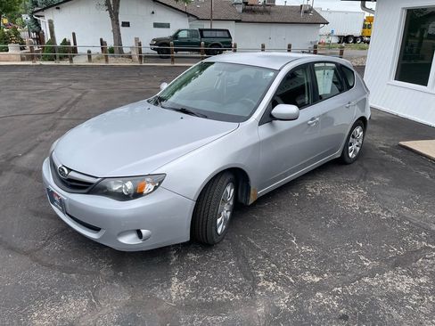 Used 2011 Subaru Impreza 2.5i AWD/4WD image 7