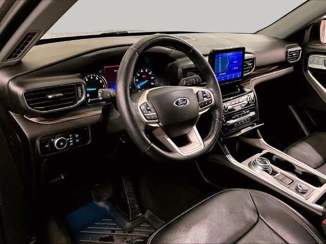 Certified 2023 Ford Explorer Limited AWD/4WD image 12