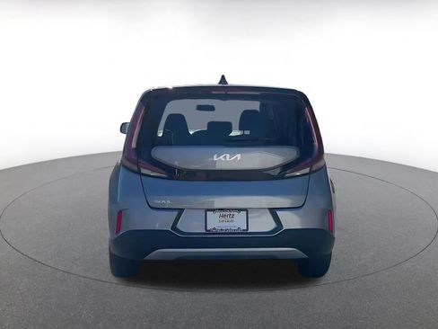 Used 2025 Kia Soul LX w/ LX Technology Package image 12