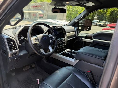 Used 2022 Ford F350 Lariat w/ Tremor Off-Road Package AWD/4WD image 9