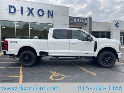 New 2026 Ford F250 Lariat w/ Black Appearance Package image 8