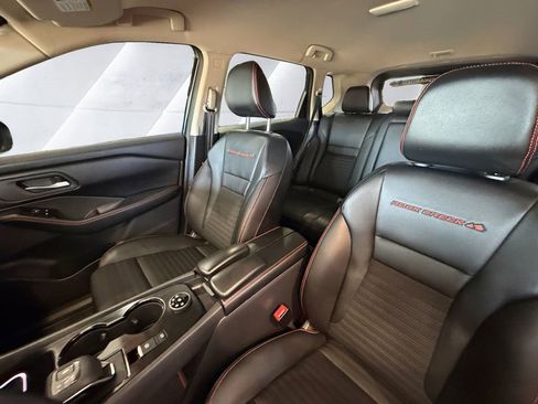 Used 2025 Nissan Rogue SV w/ Rock Creek Premium Package image 8