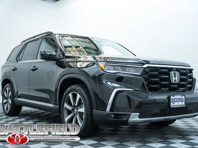 Used 2025 Honda Pilot Elite