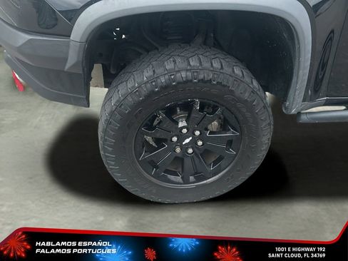 Used 2018 Chevrolet Colorado ZR2 w/ ZR2 Midnight Special Edition AWD/4WD image 10