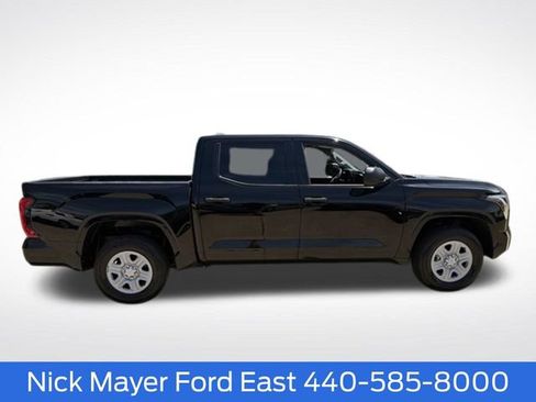 Used 2022 Toyota Tundra SR w/ SR Tow Package RWD image 9