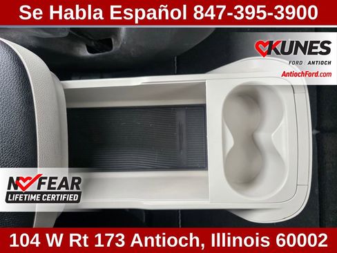 Used 2023 Chrysler Pacifica Limited image 75