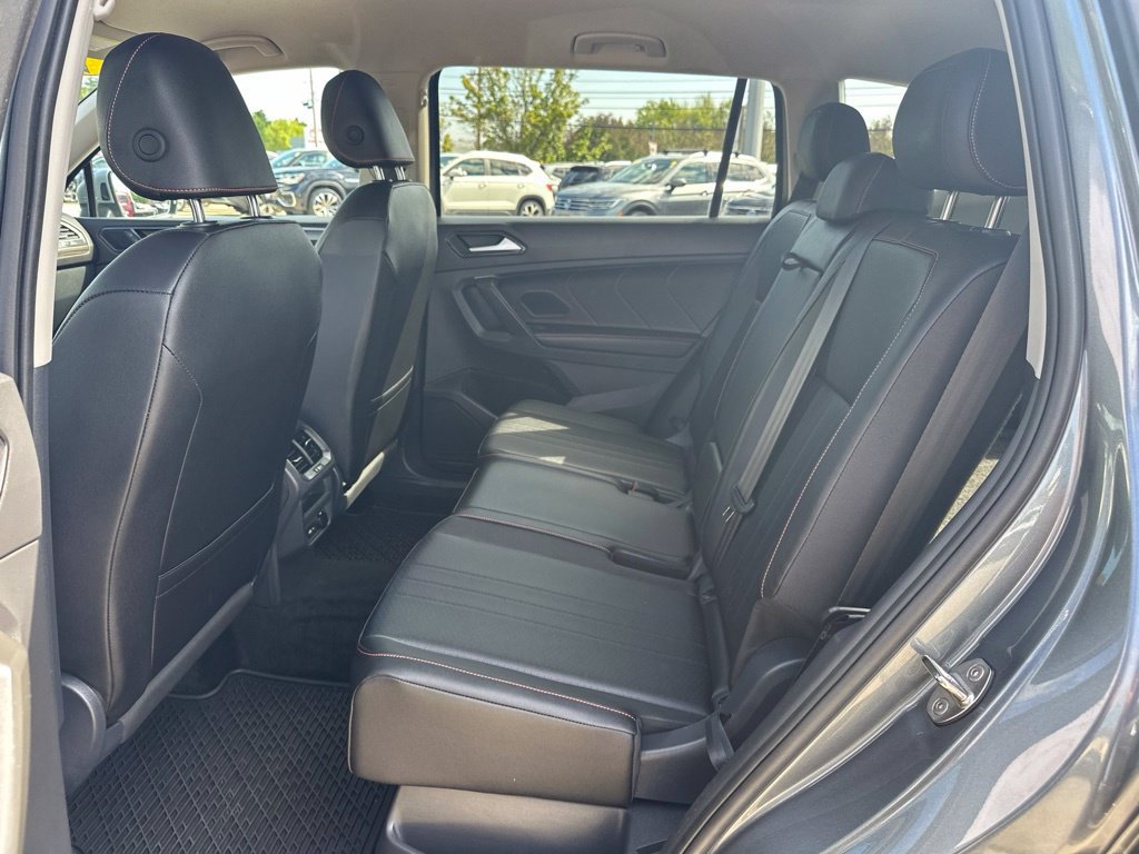 Used 2024 Volkswagen Tiguan Wolfsburg Edition AWD/4WD image 27
