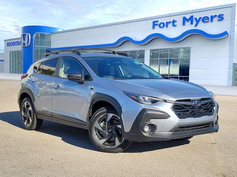Used 2024 Subaru Crosstrek 2.5i Limited image 1
