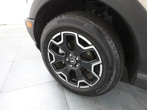 Used 2025 Ford Bronco Sport Outer Banks w/ Outer Banks Tech Package+ image 30