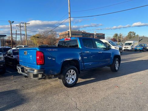 Used 2022 Chevrolet Colorado LT w/ Luxury Package image 6