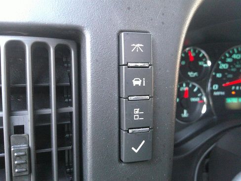 Used 2017 Chevrolet Express 3500 LT w/ LT Preferred Equipment Group image 53