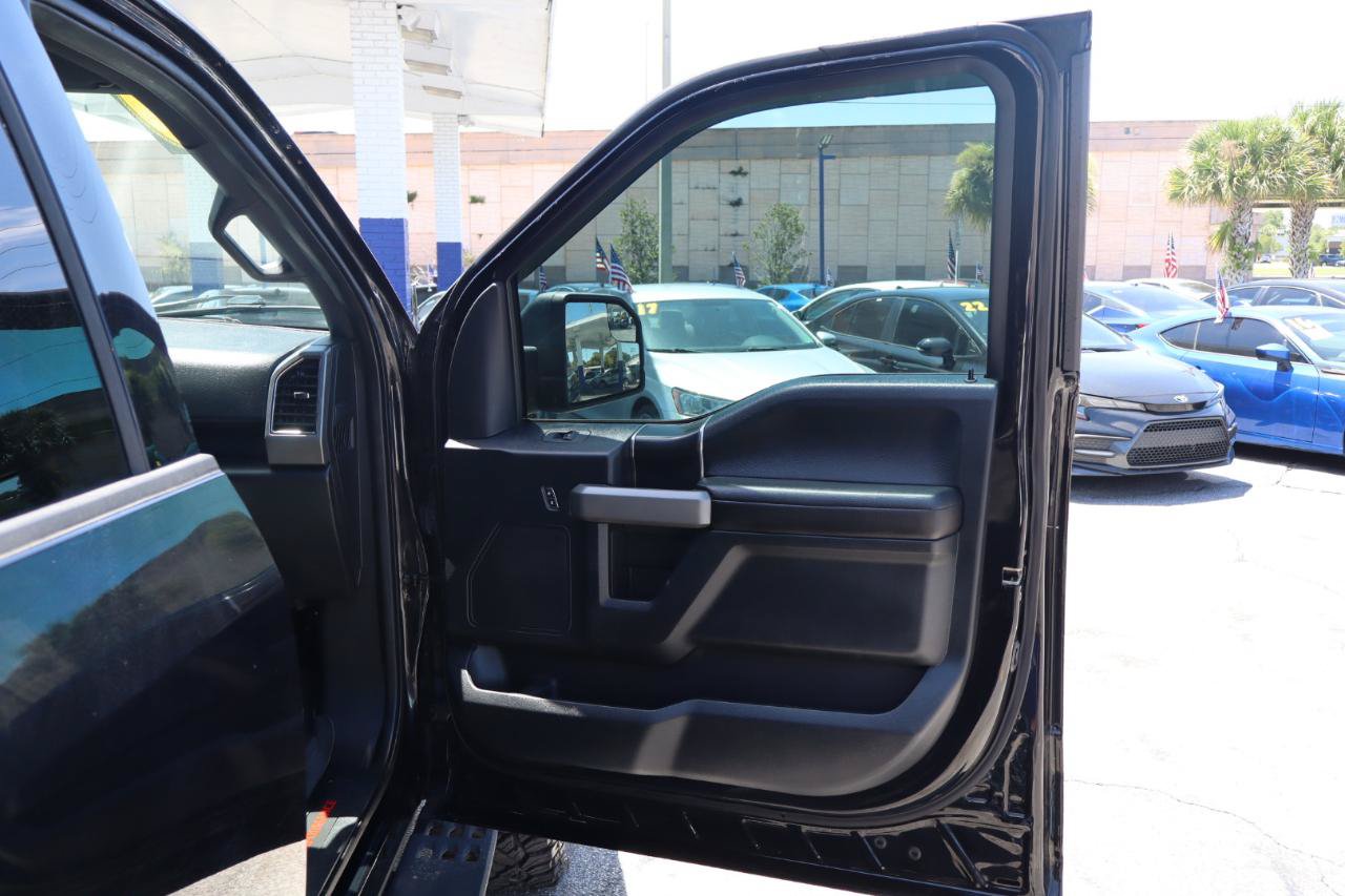 Used 2020 Ford F150 Raptor AWD/4WD image 10