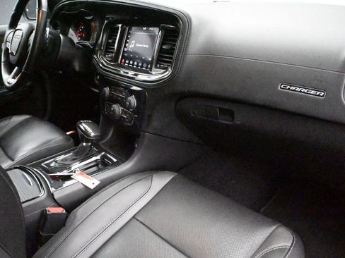 Used 2022 Dodge Charger SXT w/ Plus Group image 15