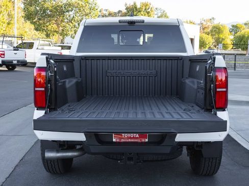 New 2026 Toyota Tacoma TRD Off-Road AWD/4WD image 7