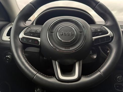 Used 2018 Jeep Compass Latitude w/ Popular Equipment Group image 12