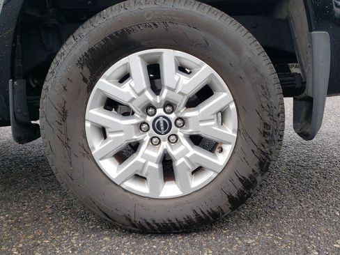 Used 2024 Nissan Frontier SV w/ SV Convenience Package image 20