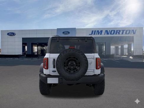 New 2026 Ford Bronco Outer Banks w/ Sasquatch Package AWD/4WD image 7