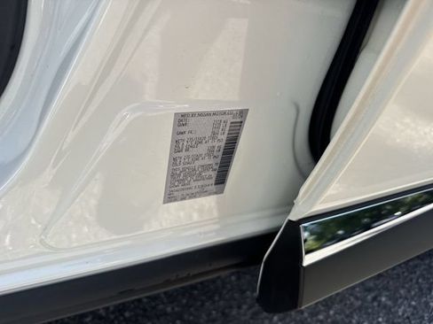 Used 2024 Nissan Murano Platinum w/ Cargo Package FWD image 36