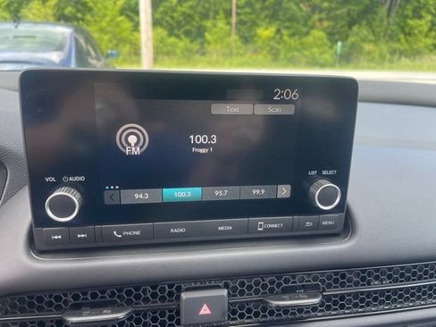 Used 2024 Honda HR-V LX image 16