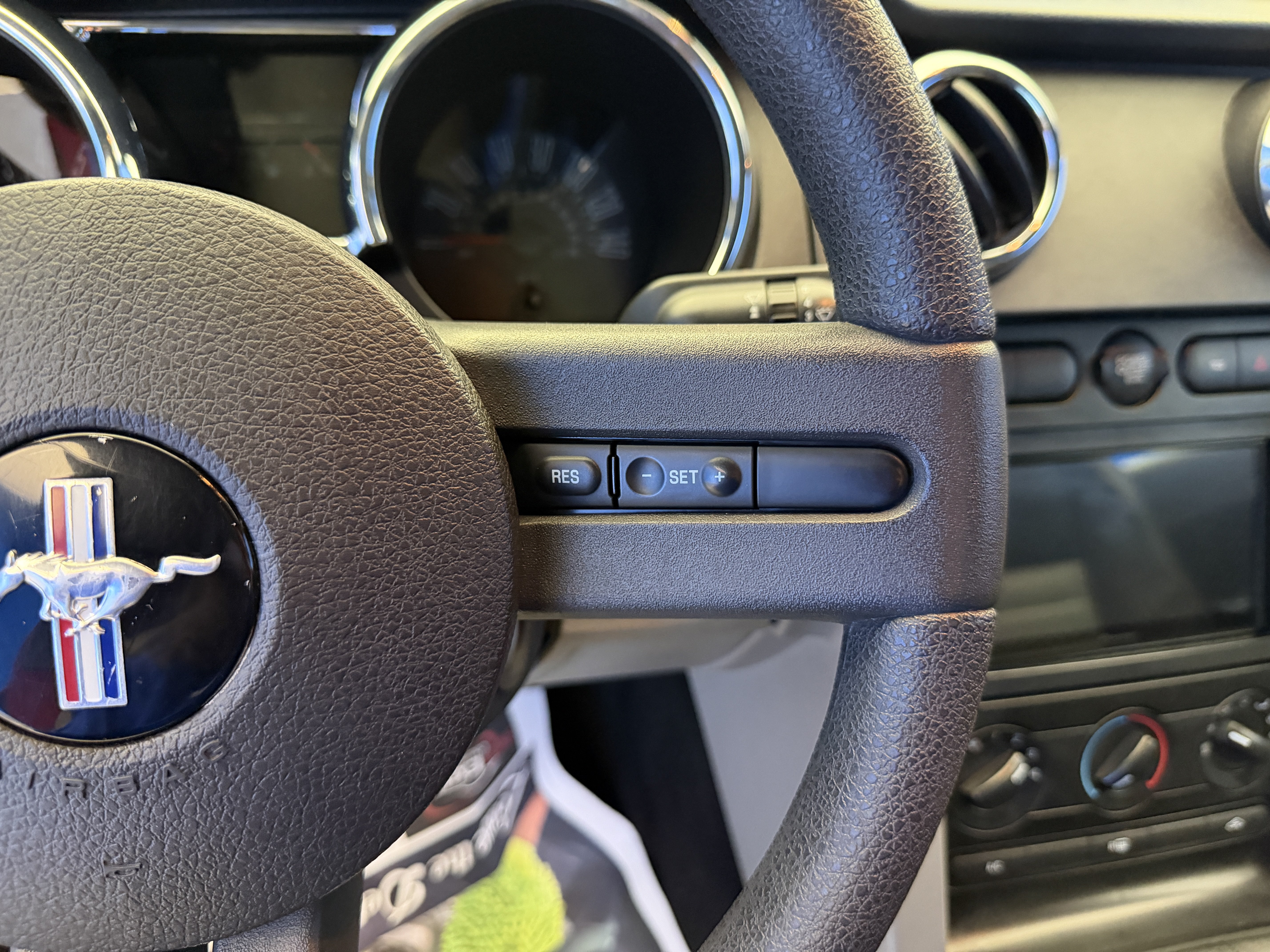Used 2008 Ford Mustang GT RWD image 16