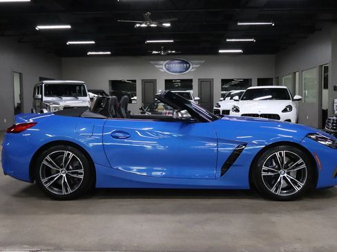 Used 2022 BMW M5 w/ Executive Package image 46