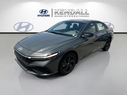 New 2026 Hyundai Elantra Sport FWD image 3