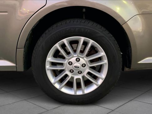 Used 2013 Ford Flex SEL image 10