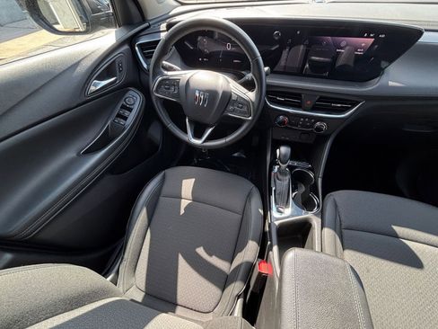 Used 2025 Buick Encore GX Preferred FWD image 34