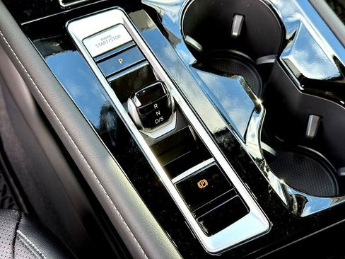 New 2026 Volkswagen Atlas SE FWD image 14