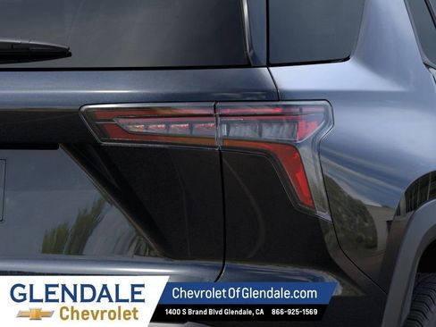 New 2026 Chevrolet Equinox LT w/ Safety and Technology Package FWD image 11