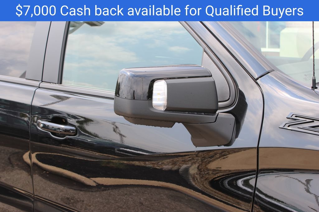 New 2026 Chevrolet Silverado 1500 RST w/ Safety Package AWD/4WD image 2